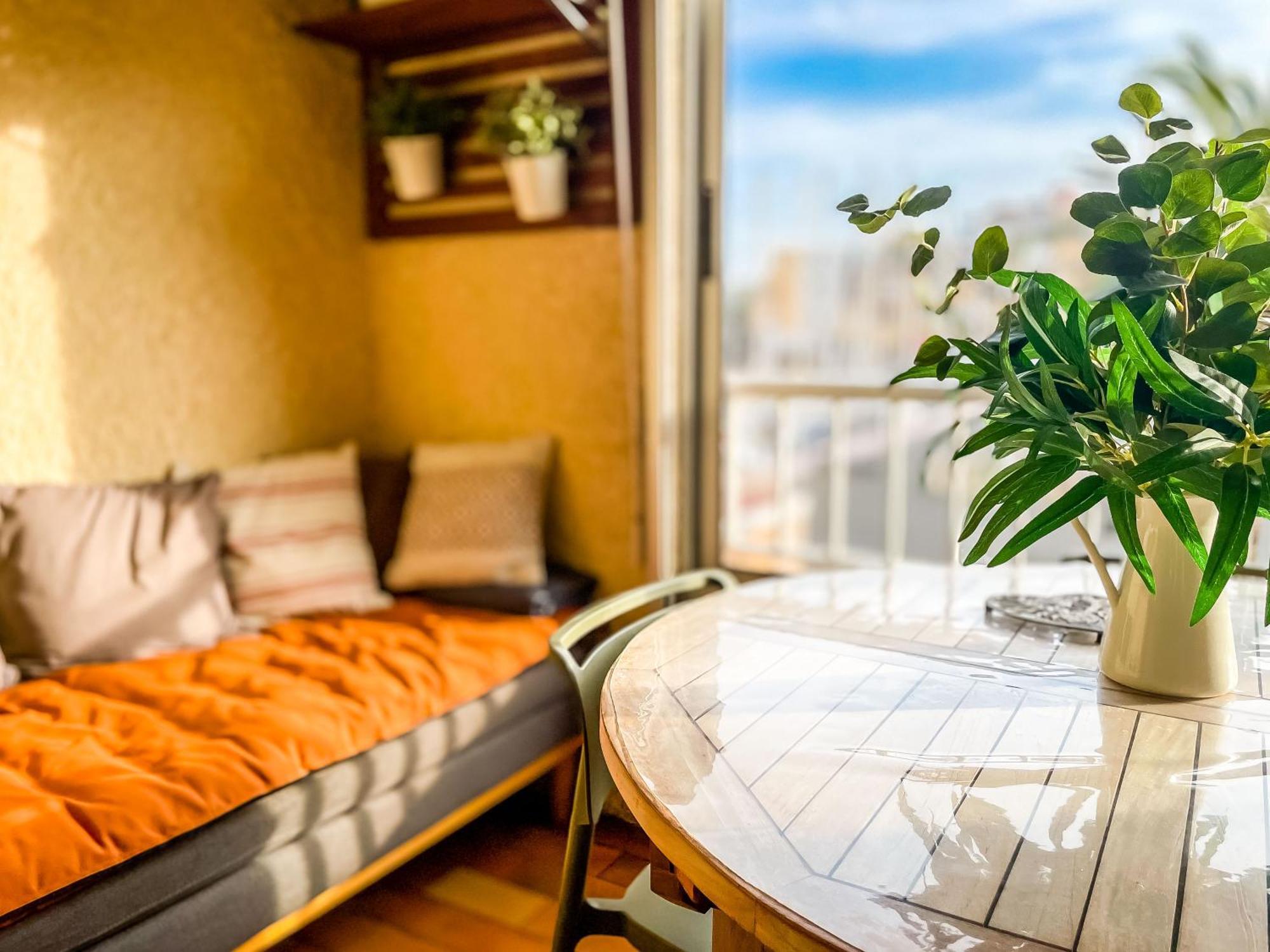 Retromirabeau "Cote Mer" - 29M2 - Lumineux - Terrasse Loggia - Vue Marina - Parking Securise - 2 A 3 Pers - Emplacement Top - Cheques Vacances Connect جرْويسا المظهر الخارجي الصورة